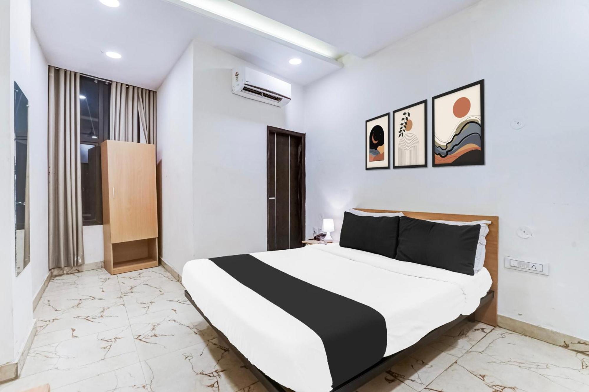 Super Townhouse Jagatpura Hotel Jaipur Luaran gambar
